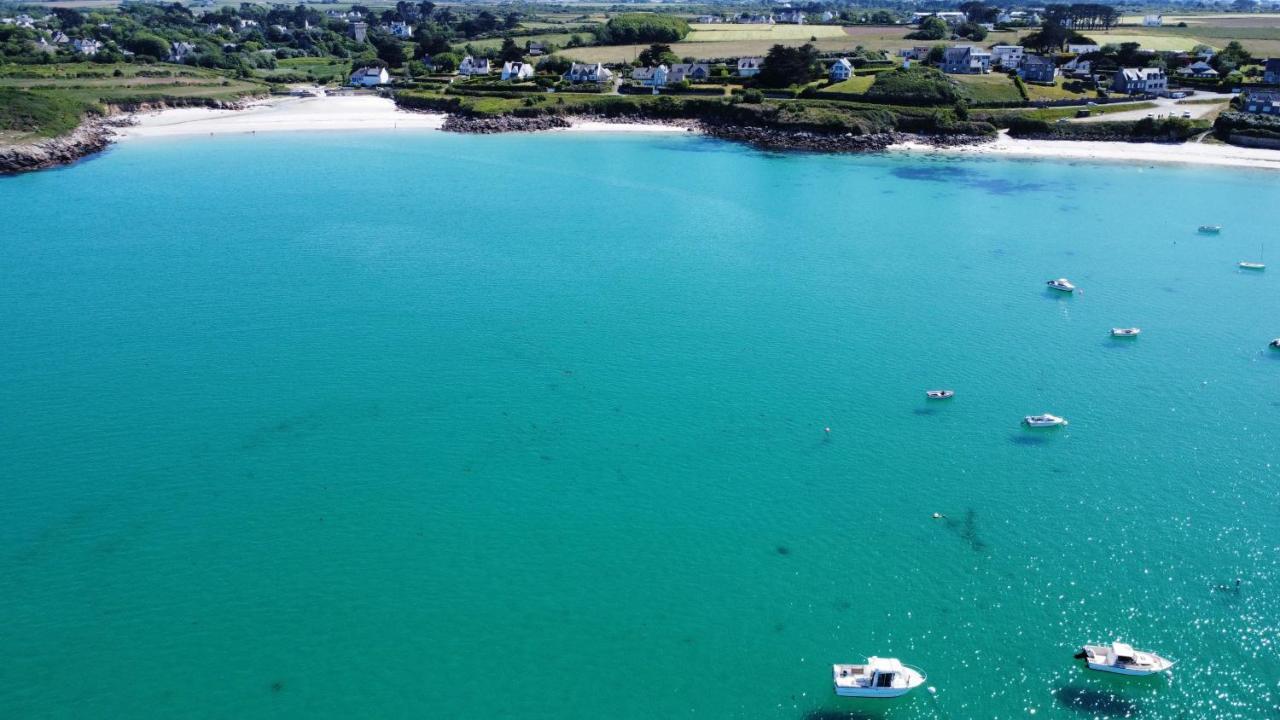 Maison Yukti - Magnifique Maison De Charme Proche Plage Lampaul-Ploudalmézeau エクステリア 写真